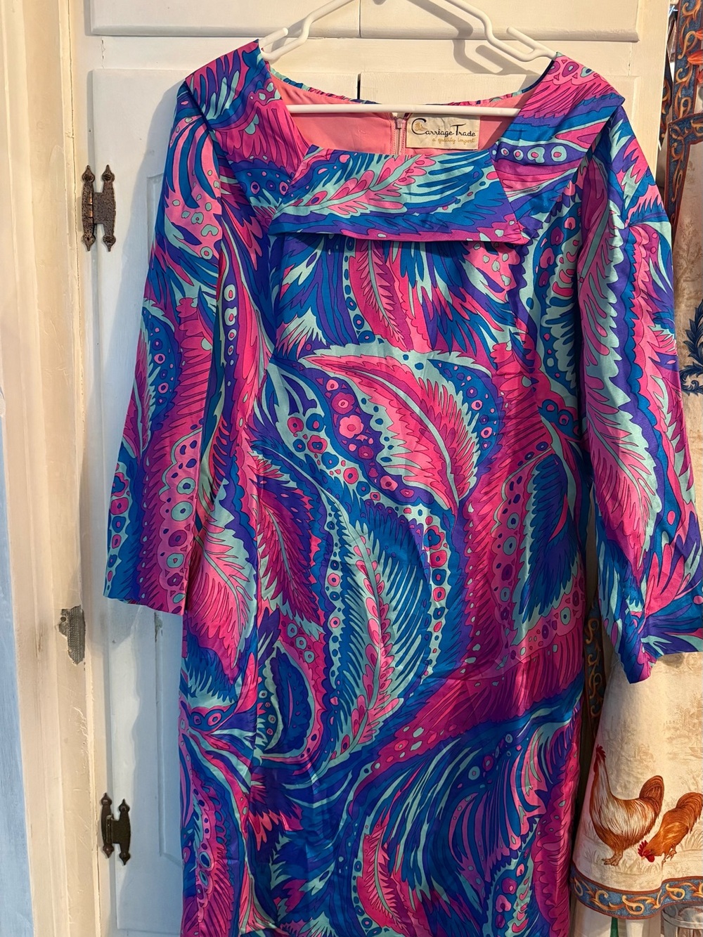 Vintage Pink & Blue Paisley Shift Dress Carriage Trade Sz Small